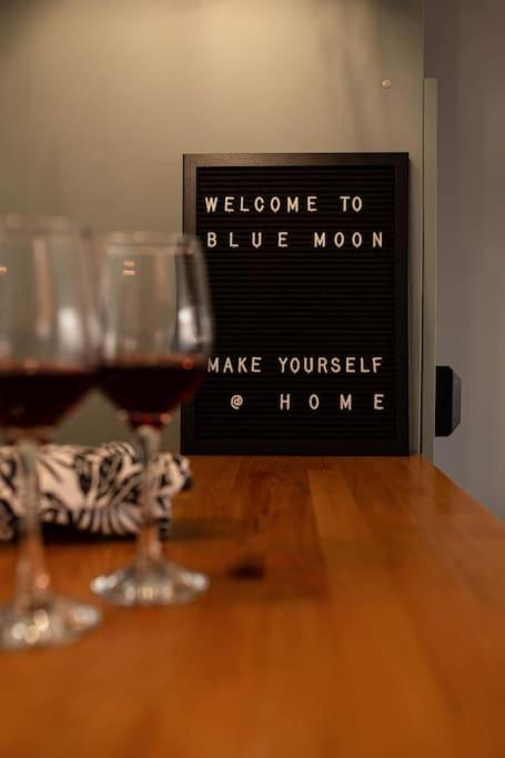 Blue Moon. Cozy Apartment Near Iulius Mall 클루지나포카 외부 사진