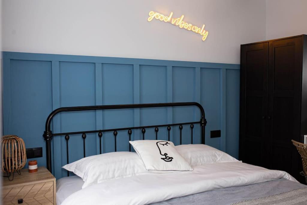 Blue Moon. Cozy Apartment Near Iulius Mall 클루지나포카 외부 사진