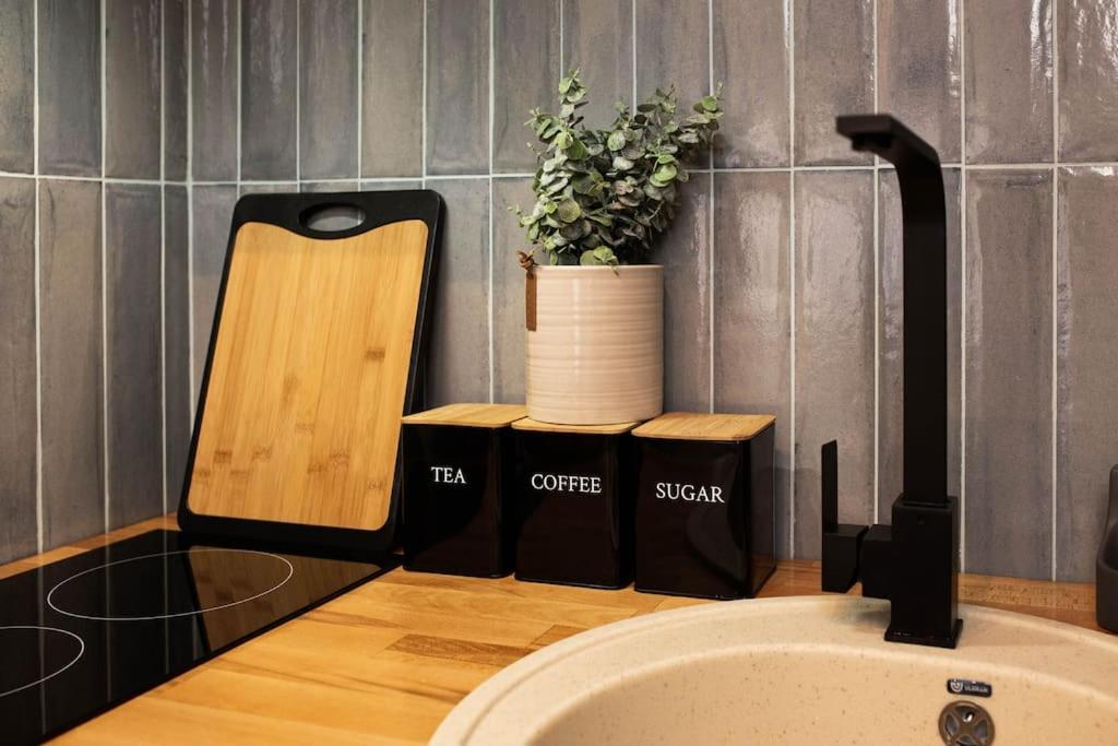 Blue Moon. Cozy Apartment Near Iulius Mall 클루지나포카 외부 사진